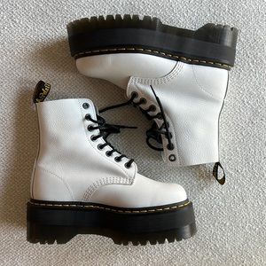 1460 PASCAL MAX LEATHER PLATFORM BOOTS size 8